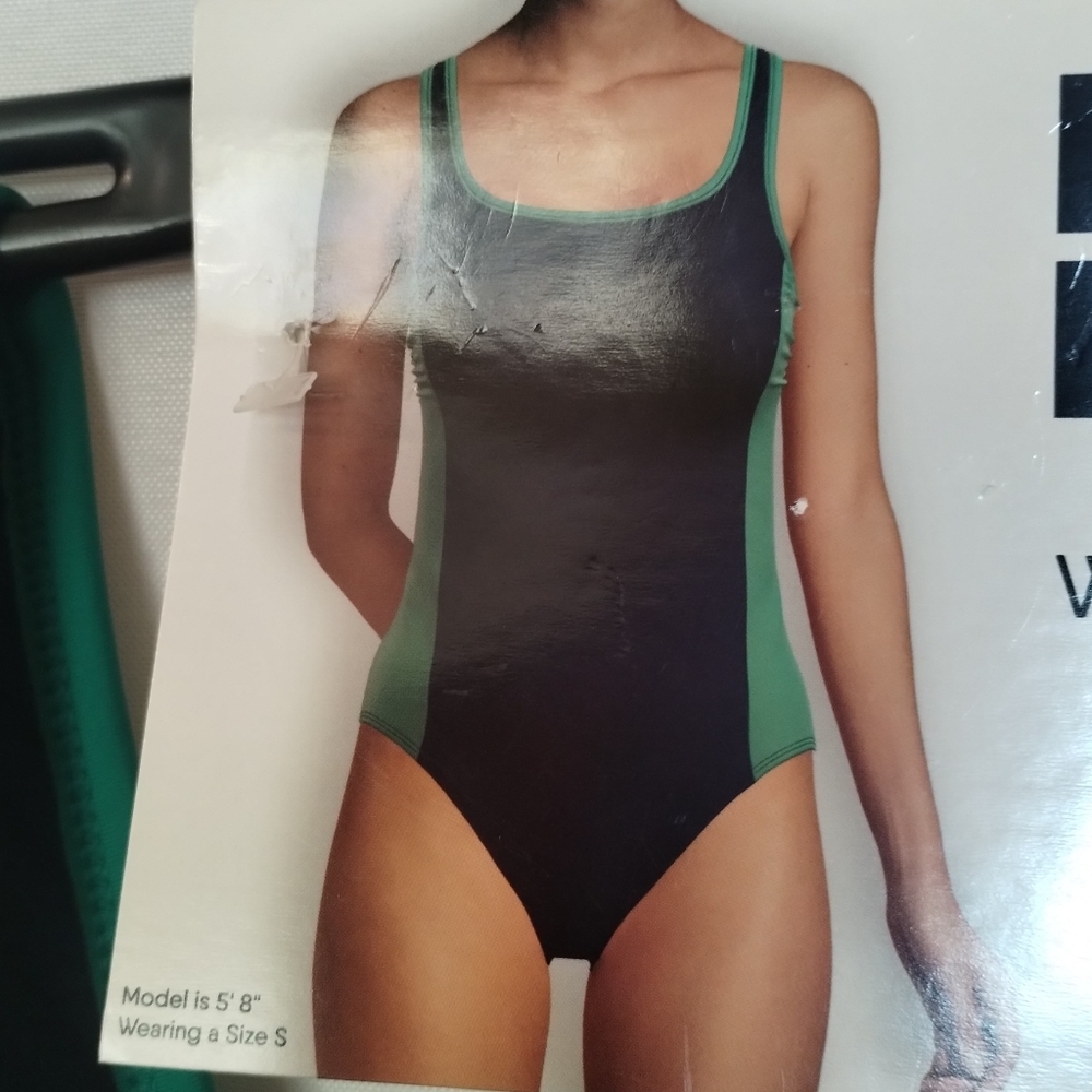 Nwt Lands' End Women's Green and Blue Swimsuit Size Large Bathing Suit